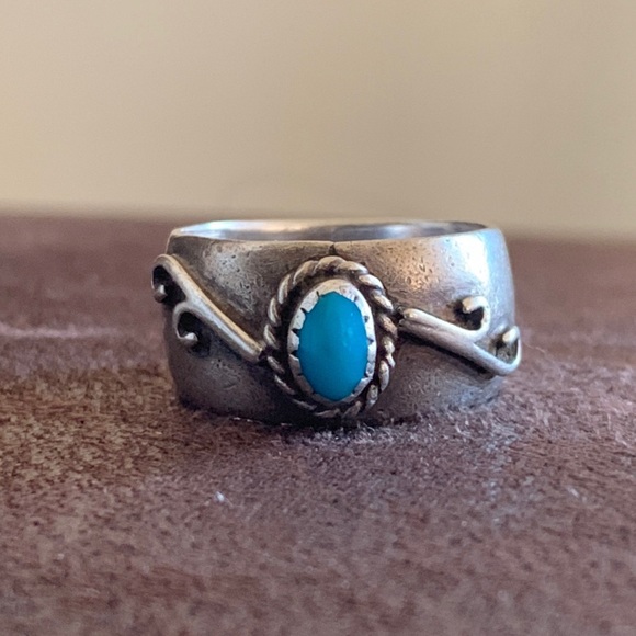 Navajo sterling silver turquoise ring - Picture 2 of 3